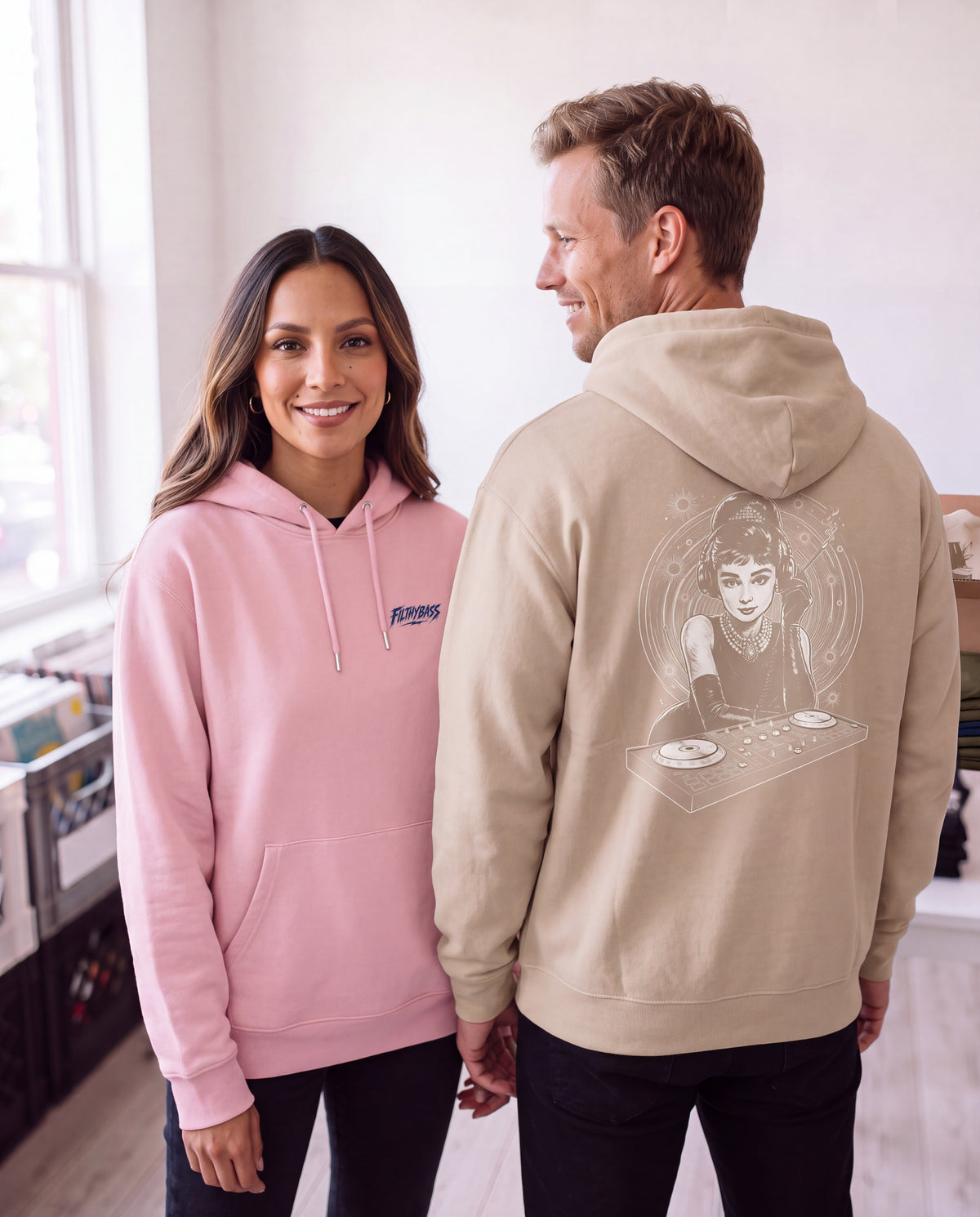 Audrey Hepburn stays unmoved on Bass - FILTHYBASS - Organic Hoodie - White & Earth Print — lifestyle