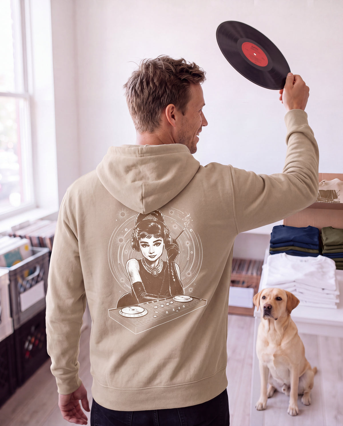 Audrey Hepburn stays unmoved on Bass - FILTHYBASS - Organic Hoodie - White & Earth Print — lifestyle