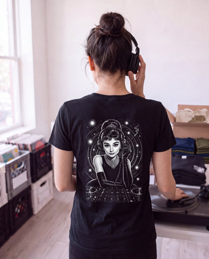 Audrey Hepburn Keeps It Straight - FILTHYBASS - V-Neck Shirt — lifestyle