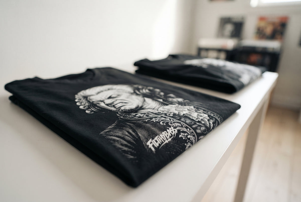 Amadeus Mozart Approves - FILTHYBASS - V-Neck Shirt — lifestyle