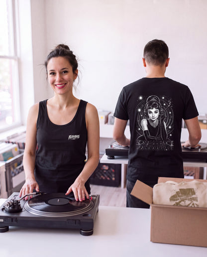 Audrey Hepburn Keeps It Straight - FILTHYBASS - V-Neck Shirt — lifestyle
